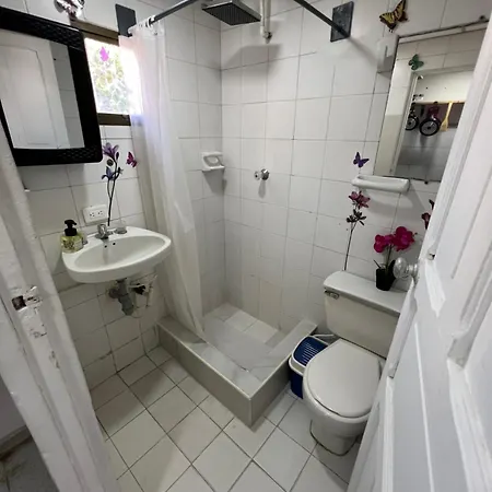 Belcanto Room's Guest house *